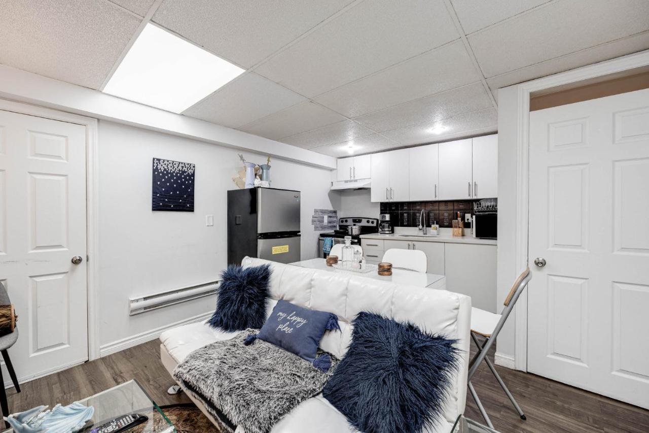 Bright Parkdale Court - Little Portugal W/ Free Parking Apartment Toronto Ngoại thất bức ảnh